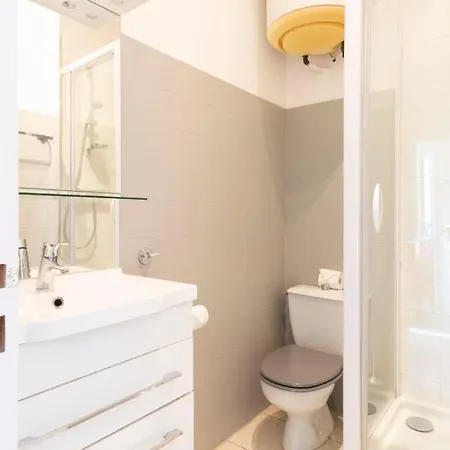 Cosy 39m2, Two Steps From Rue D'antibes And Croisette * Канны